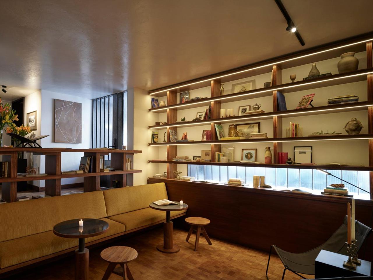 Hotel Dama メキシコシティ エクステリア 写真